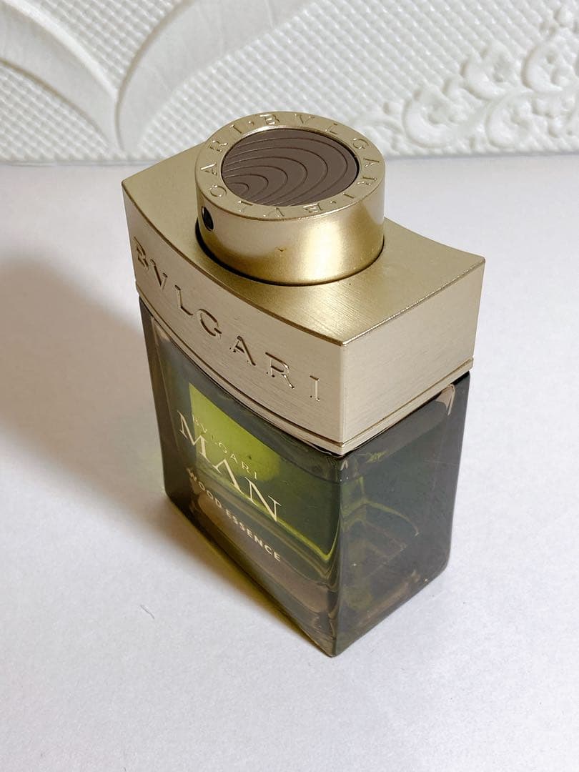 BVLGARI ブルガリ　マン　ウッド　エッセンス　オードパルファム　60ml
