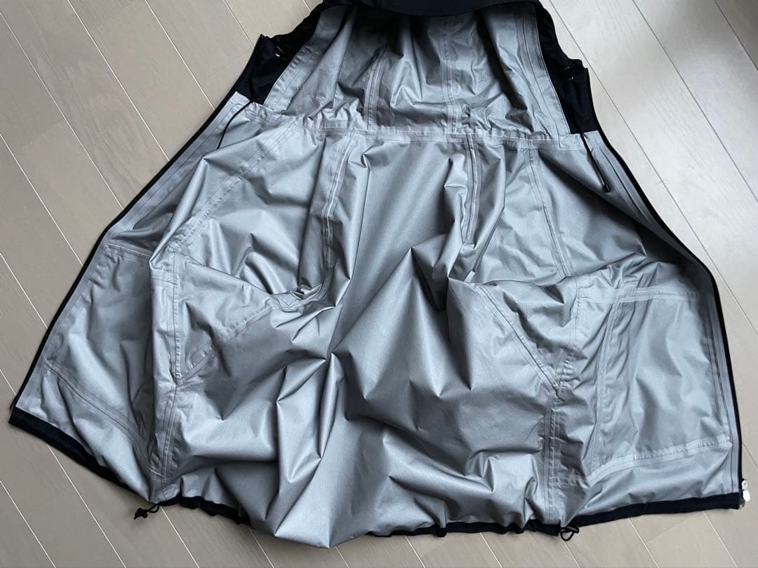 ジャケット・アウター OVY Recycle Nylon Active Rain Parka