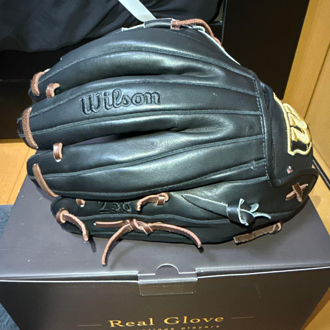 Wilson staff オーダー投手用グラブ