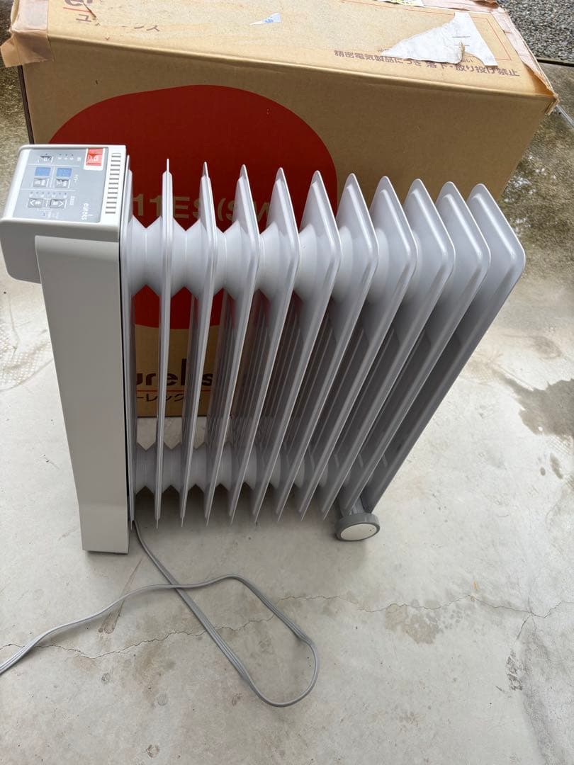 ユーレックス VF11ES-SW オイルヒーター 1500W最大10畳