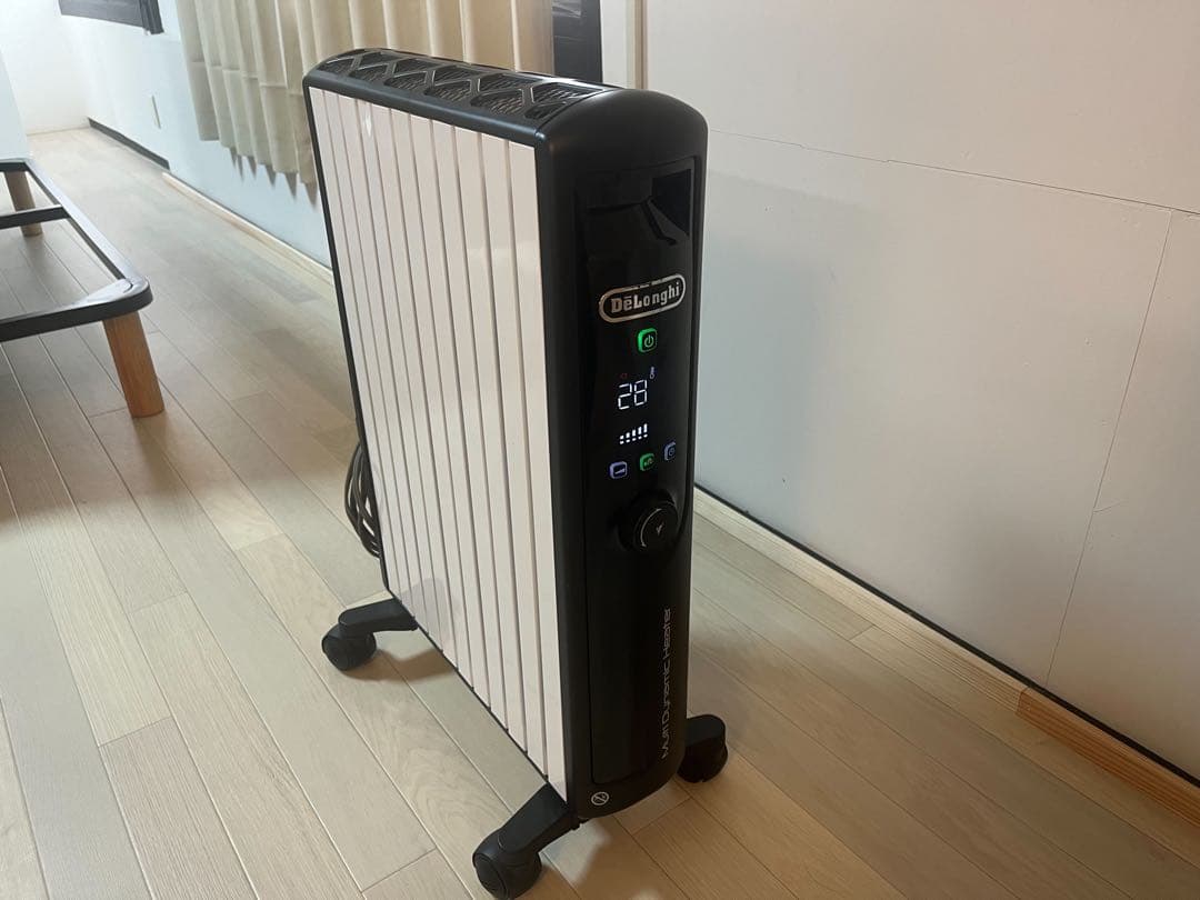 デロンギ★マルチダイナミックヒーター 10〜13畳用　MDHU15-BK