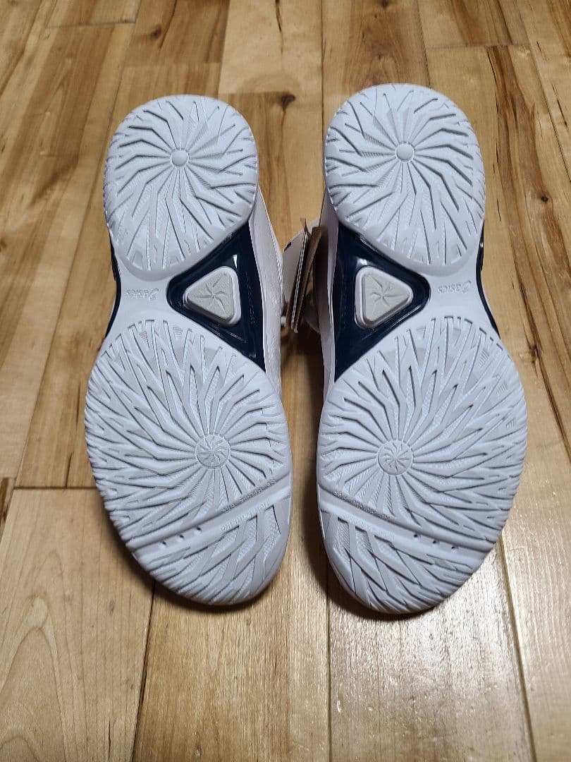 e*様 アシックス レディゲルフェアリー８ バスケットシューズTBF403　22