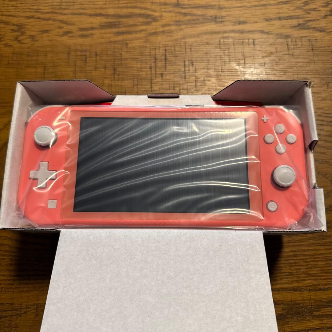 【新品・未使用】Nintendo Switch Lite コーラル