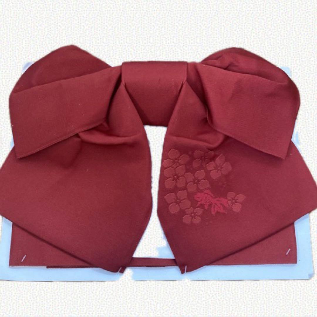 お値下げ／未使用★ハロー キティ／サンリオ★ツバキ柄浴衣＋帯＋草履 3点セット