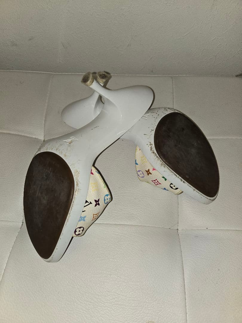 Louis Vuitton ホワイト・マルチカラー ミュール