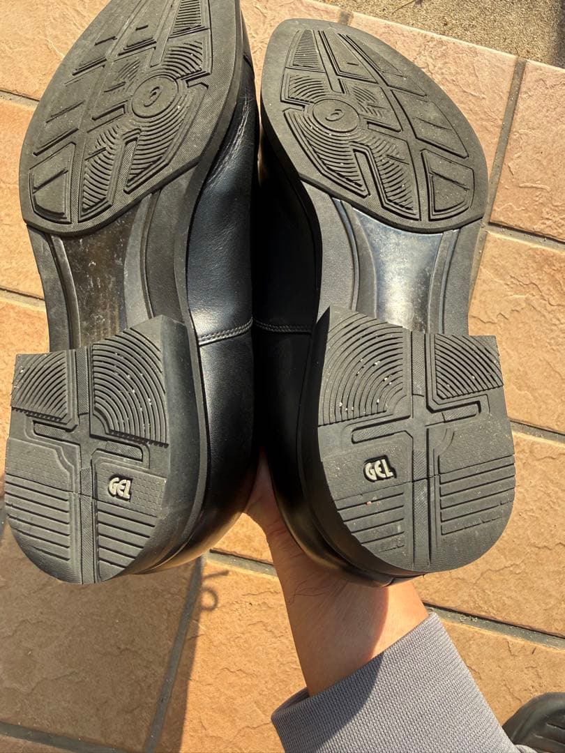 ASICS ブラック ドレスシューズ　ランウォークゴアテックス￼