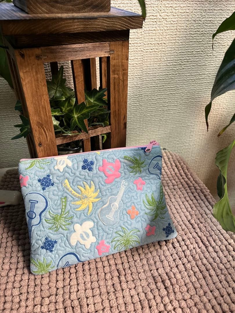 ハワイアンキルトバッグ　トートバッグ