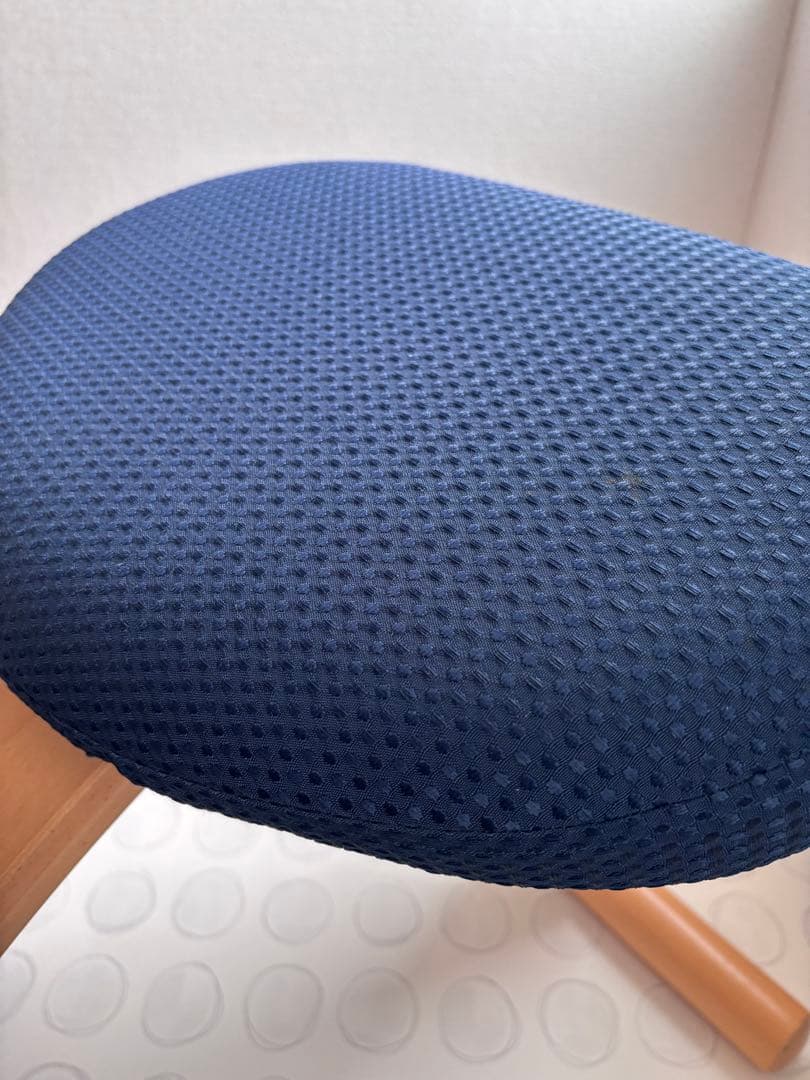 【引き取り限定】大阪市　ノルウェー•リボ社　バランスチェア