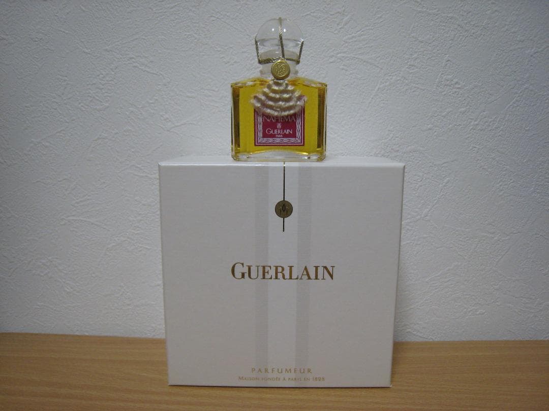 ゲラン　ナエマ　パルファン（香水）　30ml