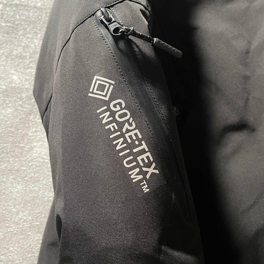 ジャケット・アウター Arc'teryx GORE-TEX Insulated Jacket