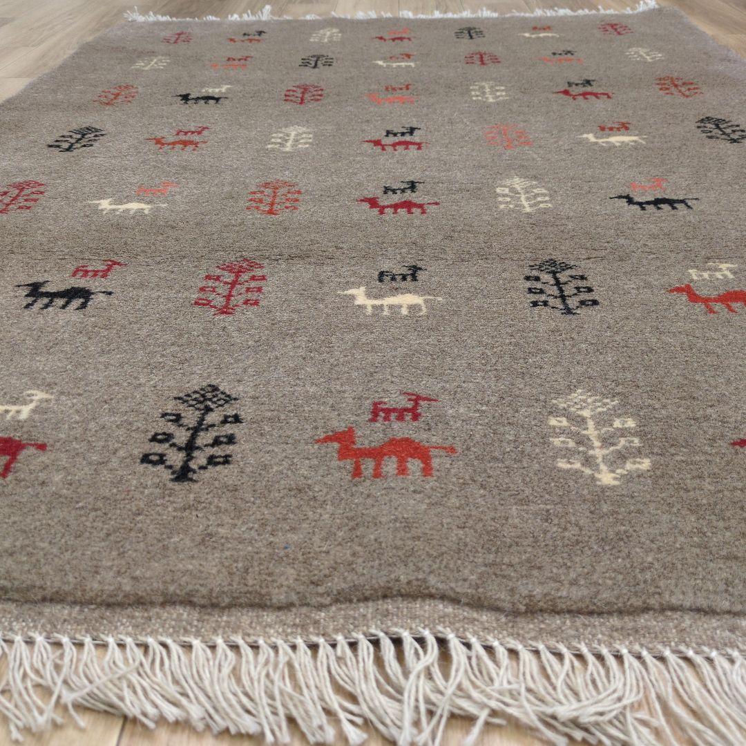 Winter SALE ペルシャ絨毯　ギャッベ　新品 147x105cm