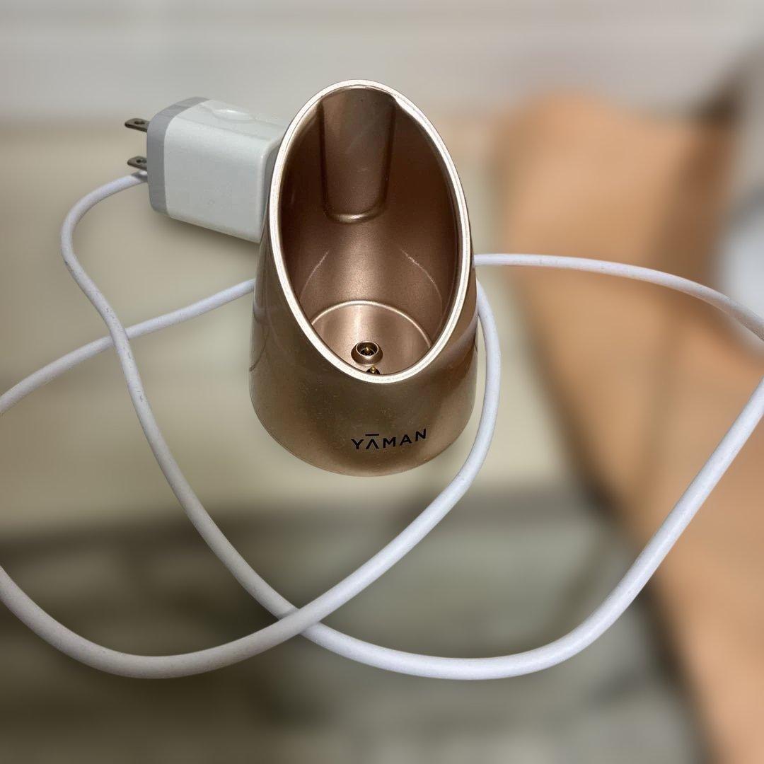 YA-MAN美顔器　ローズゴールド