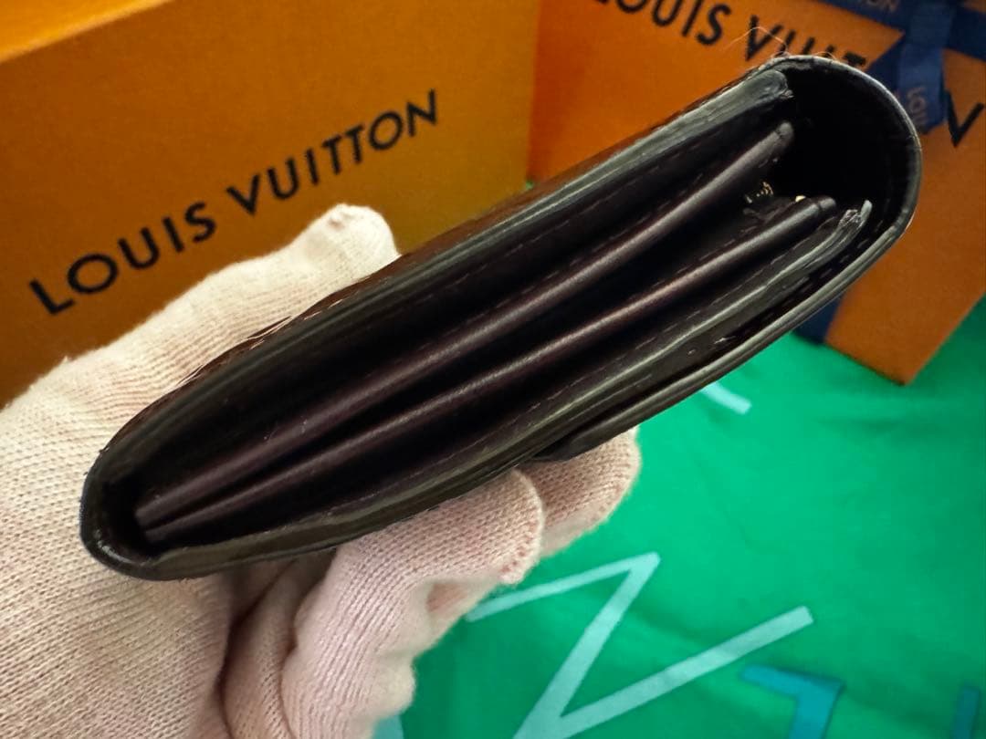 ルイヴィトン モノグラム 長財布 ヴェルニ アマラント 美品