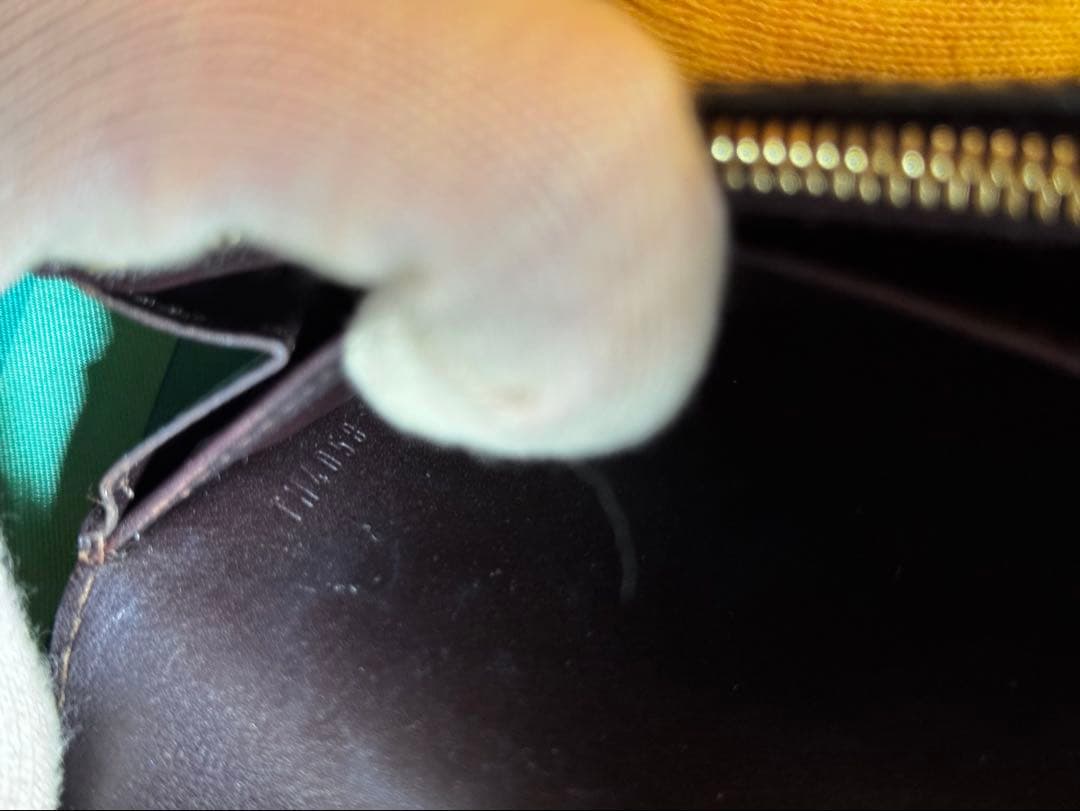 ルイヴィトン モノグラム 長財布 ヴェルニ アマラント 美品