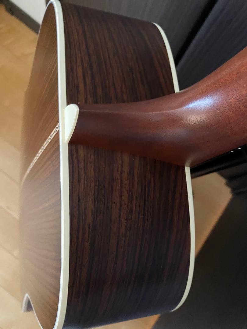 【ほぼ新品】Martin D-28 StreetLegend