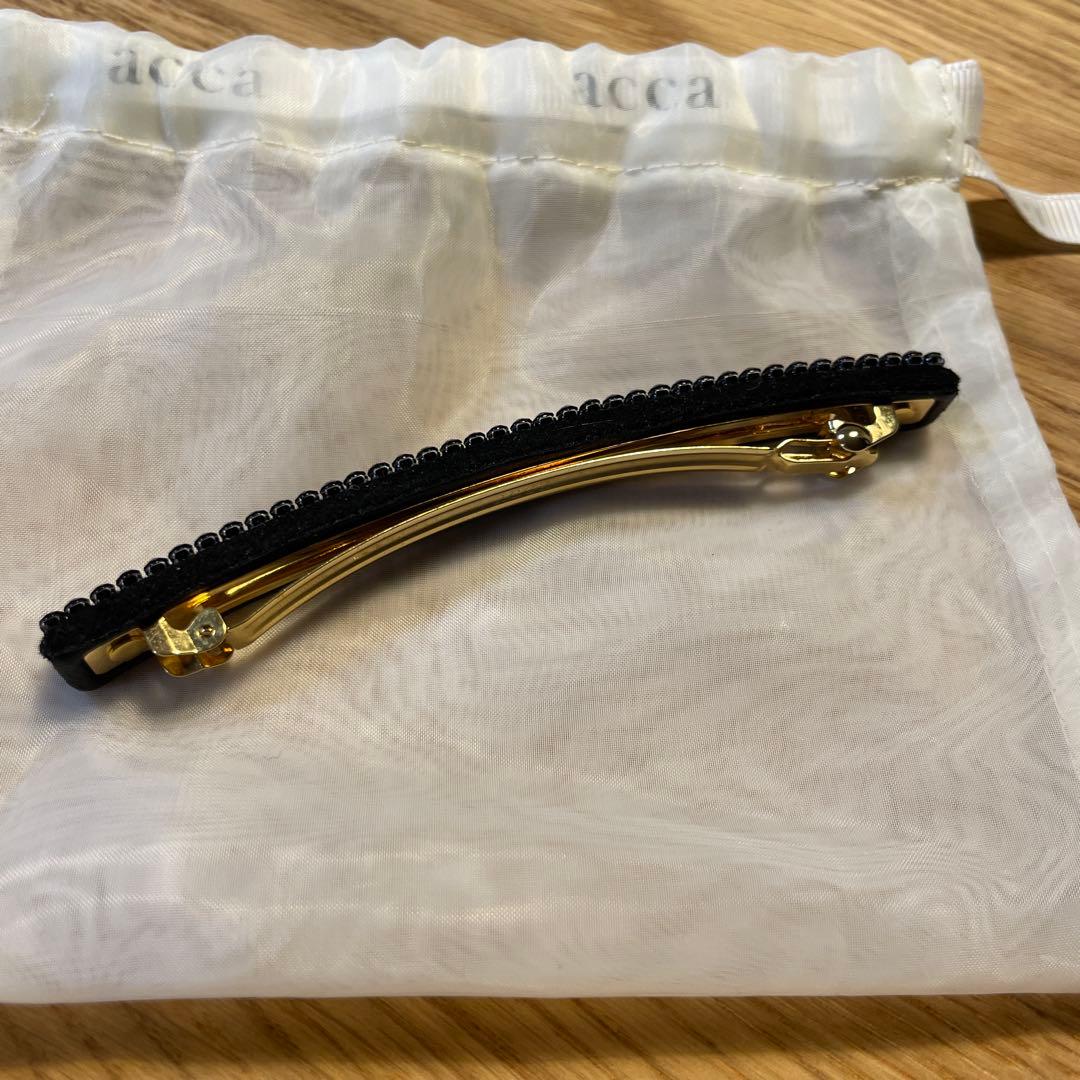 【h】acca オードリー バレッタ ブラック