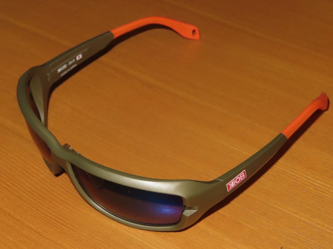 イヨケン/KIOB/Bin5/ガンメタ/トゥルービュースポーツ/ブルーミラー