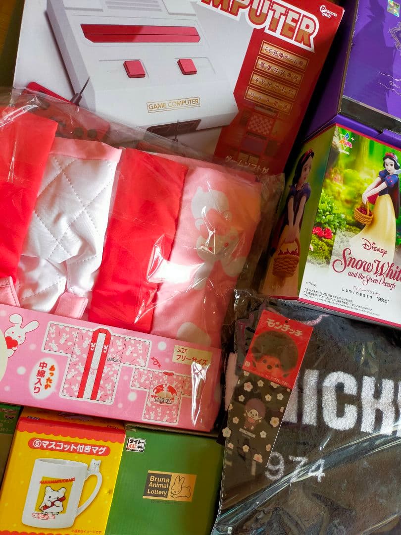 【新品】キャラクター雑貨 250点以上 ぬいぐるみフィギュア大量まとめ売りセット