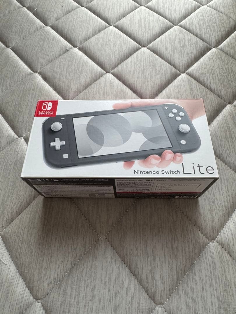 美品Nintendo Switch Lite グレー + ケース+カセット