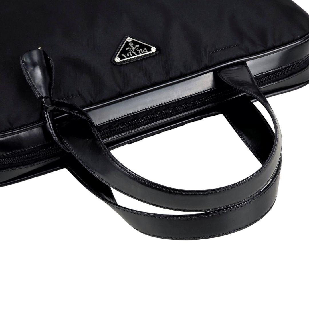 美品 プラダ 三角ロゴ テスート レザー ビジネスバッグ トートバッグ