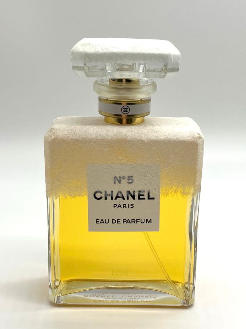 【新品☆限定品】シャネル No.5 オードゥ パルファム スノウ 100ml