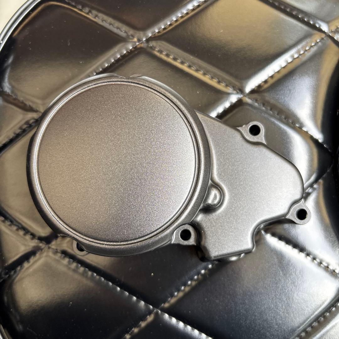 ホーネット250 ジェネレータカバー新品