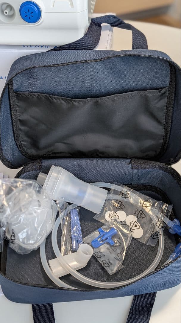 新品未使用！オムロンコンプレッサー式ネブライザーNE-C28