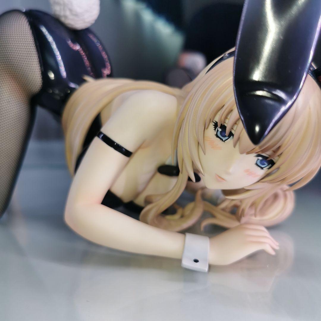 フリーイング アイリスディーナ・ベルンハルト バニーVer.