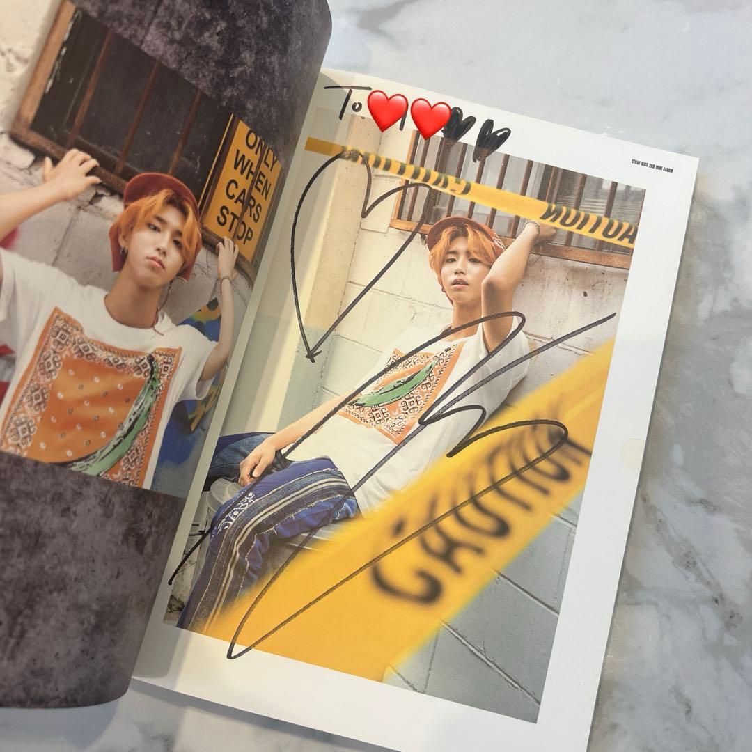 Stray Kids スキズ　サイン会　直筆　サイン入りアルバム　CD