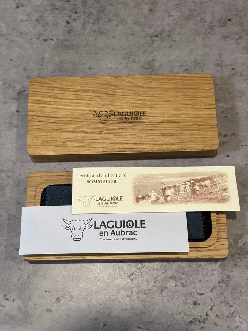 ラギオール アンオブラック LAGUIOLE en Aubrac ソムリエナイフ