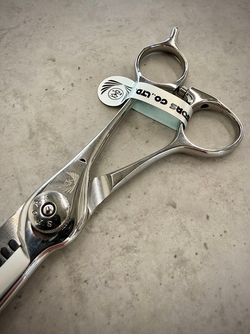 ナルトシザー 三梳きスラストゆうB27 25〜30% 6インチ