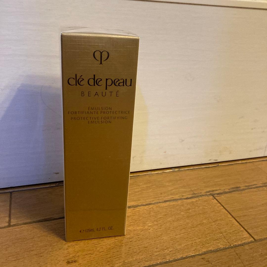 クレドボーテ ★昼用乳液★エマルジョンプロテクトゥリスn★125ml ★新品