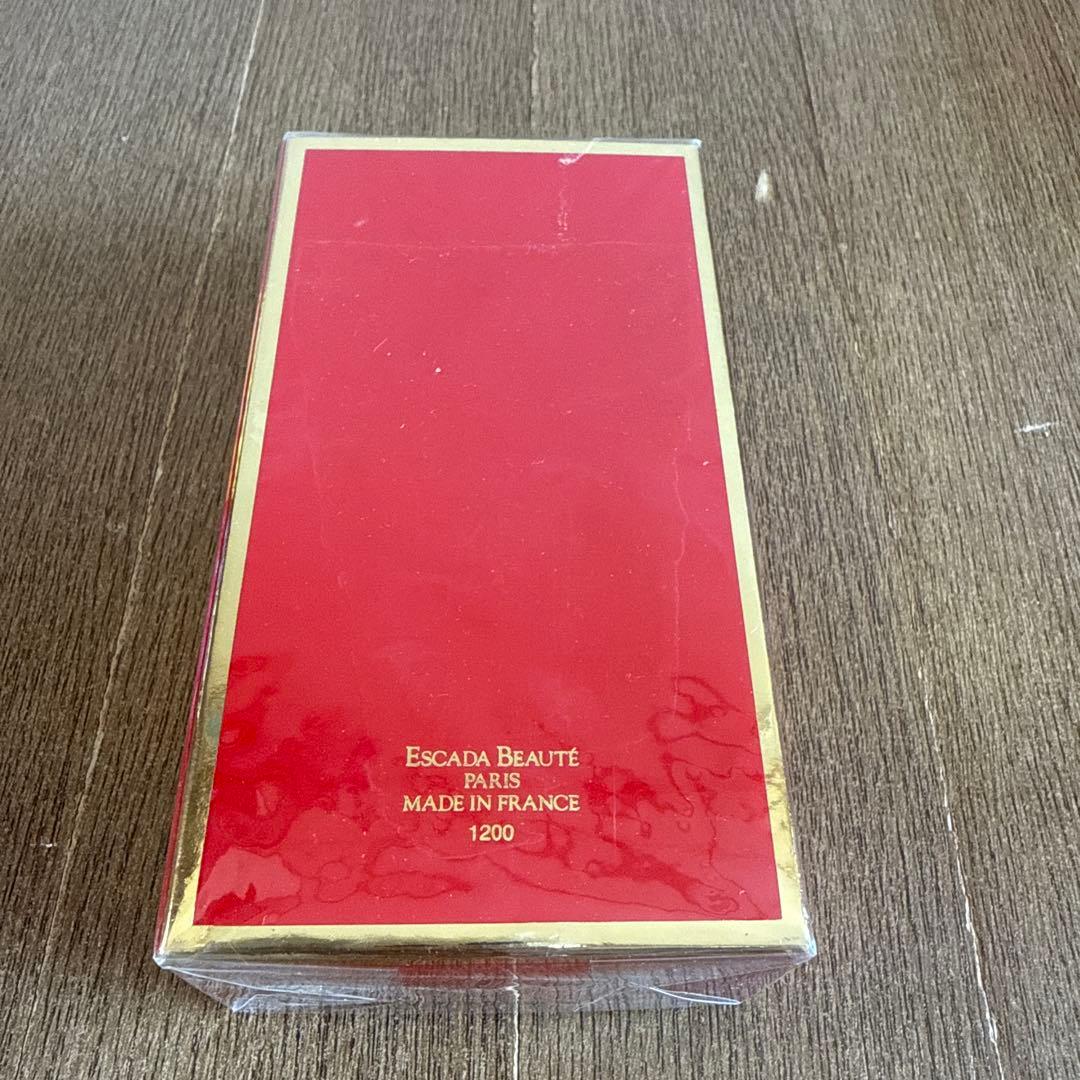 エスカーダ オードパルファム 50ml 未開封