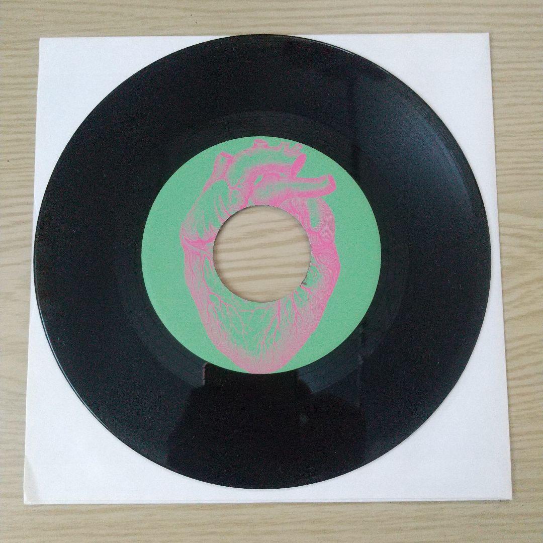 ザ・クロマニヨンズ レコード エイトビート