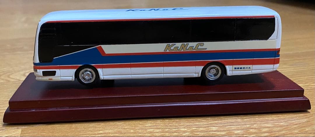 アドウイング　1/80 関鉄観光バス　三菱エアロクィーン