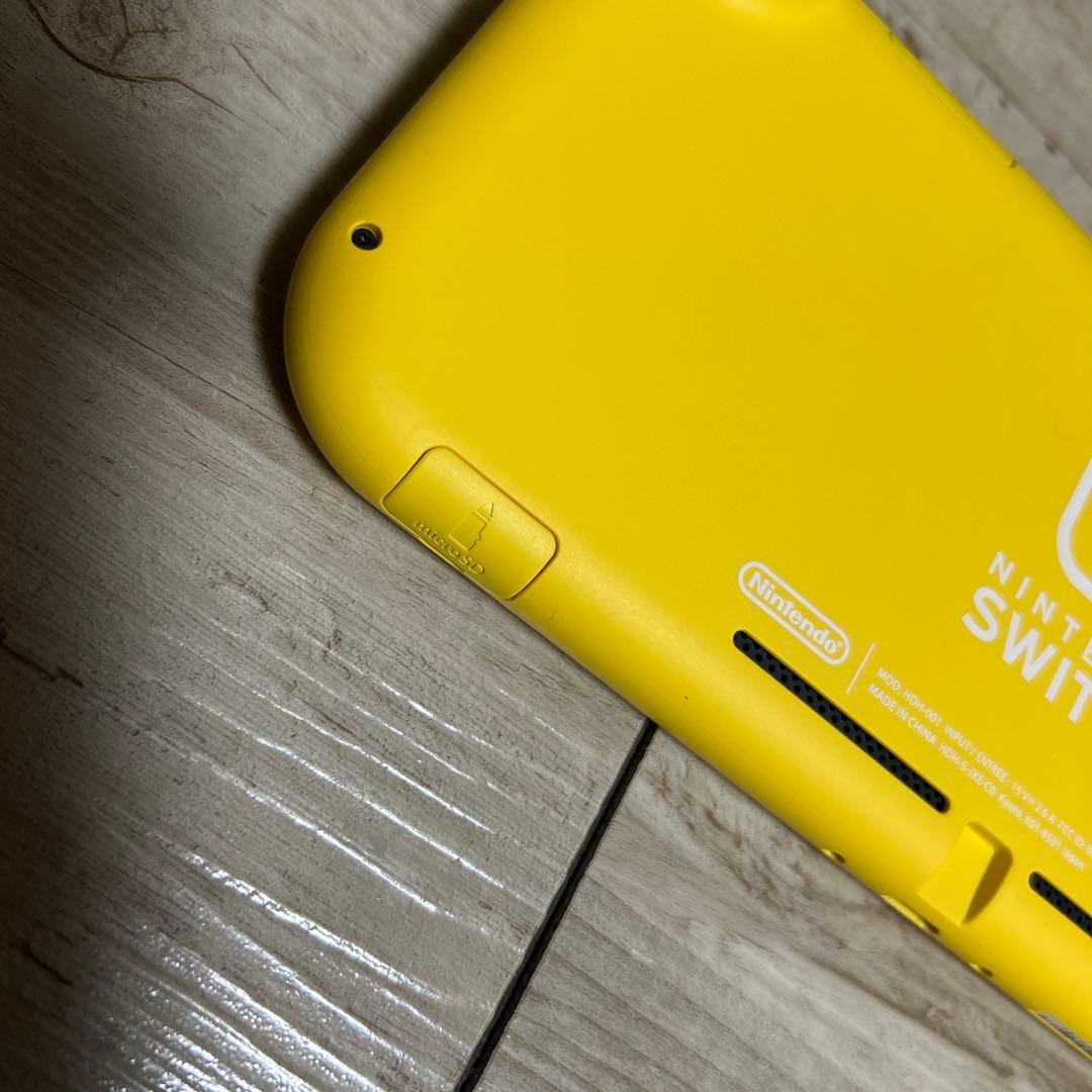 Switch ライト　イエロー　本体