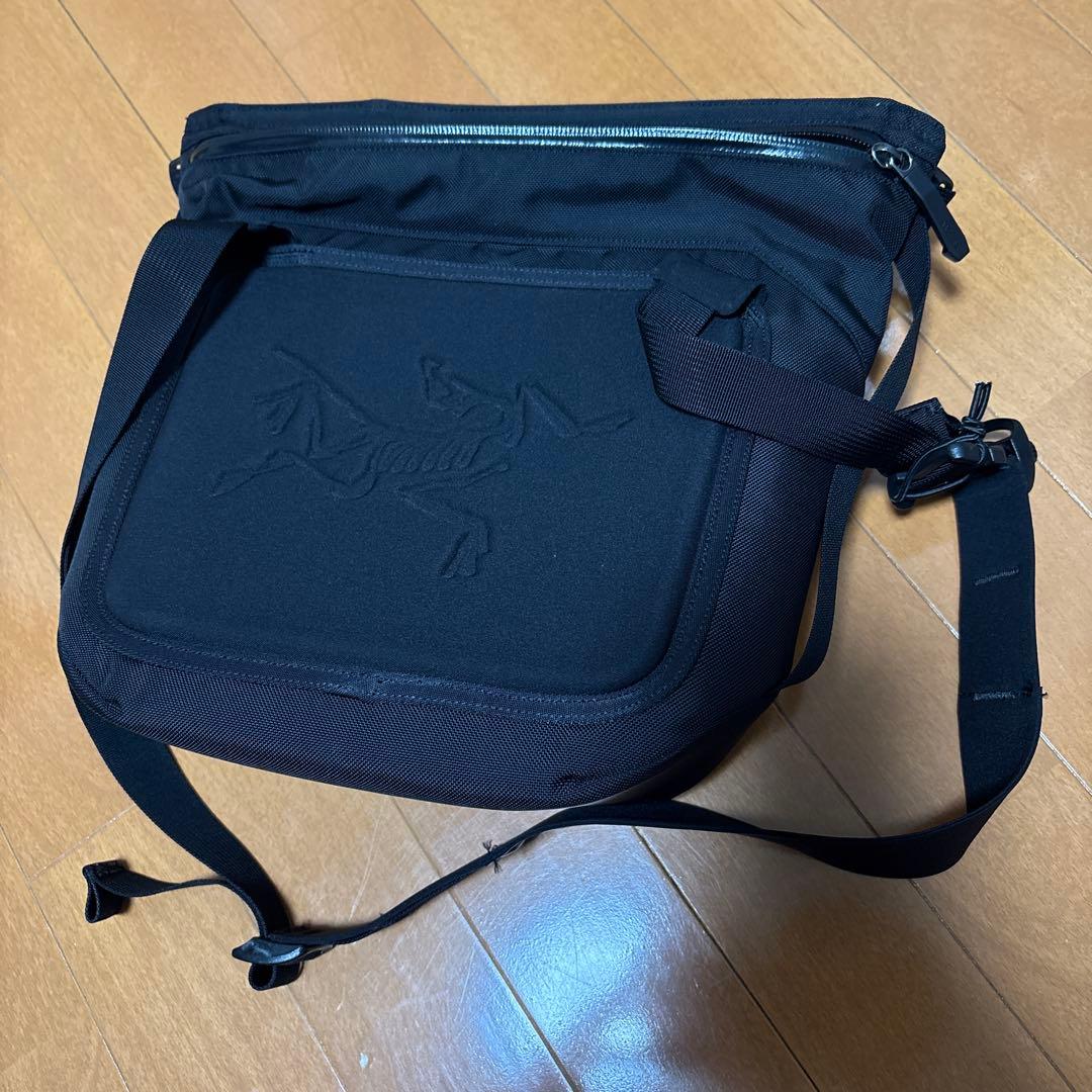 アークテリクス　アロー8