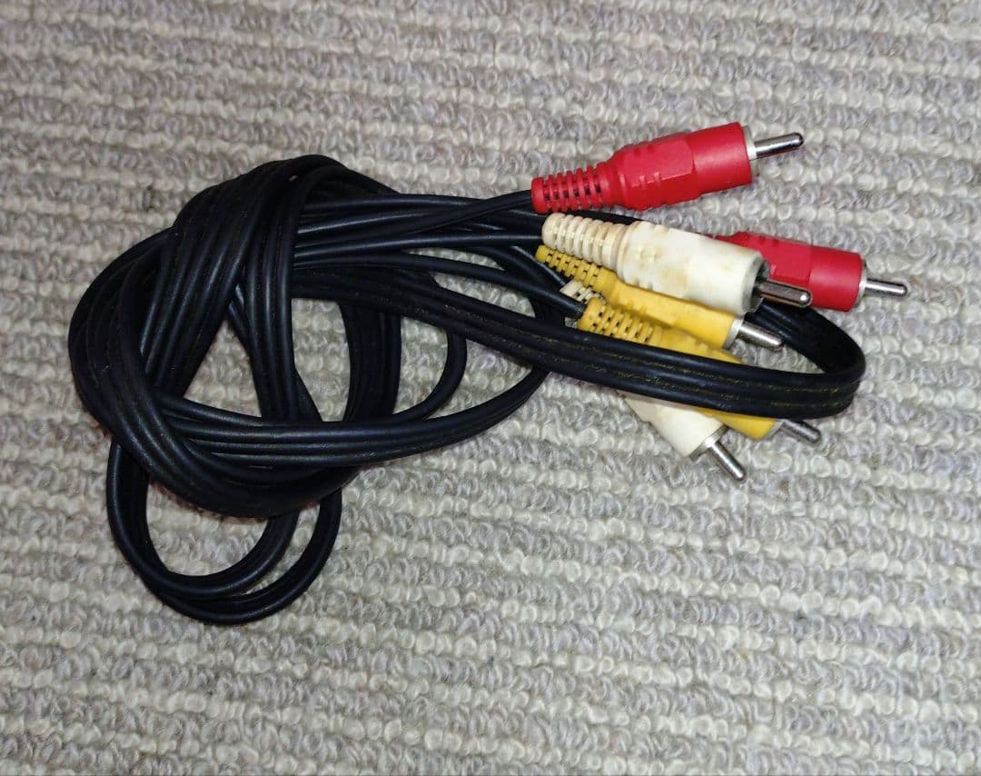 こんにちは　YAMAHA DJX-ⅡB　リズムマシン　キャリーバッグ付属