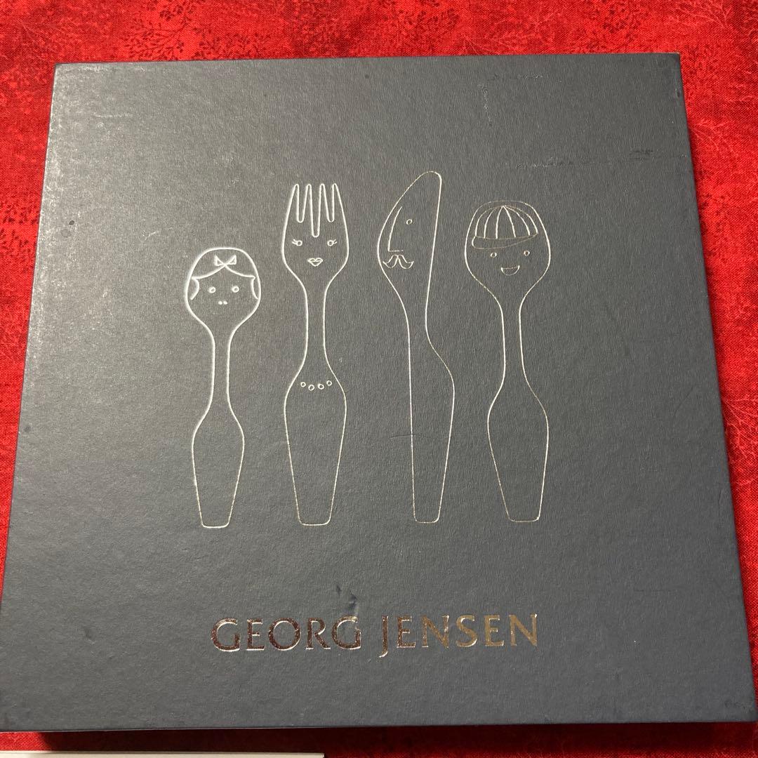 e  カトラリーセット The Twist Family