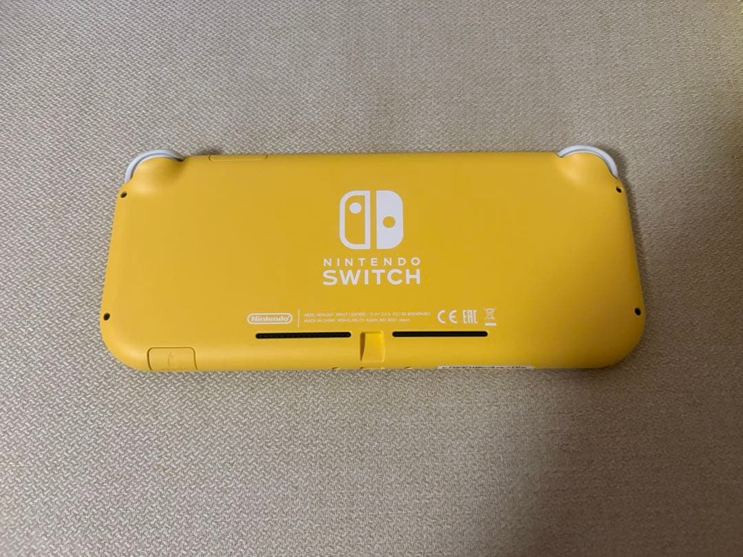 美品 Nintendo Switch Lite 本体 イエロー