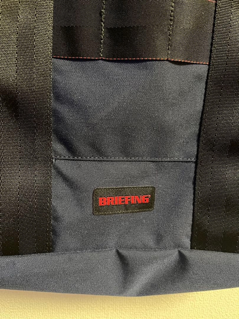 ブリーフィング　トートバッグ　ネイビー