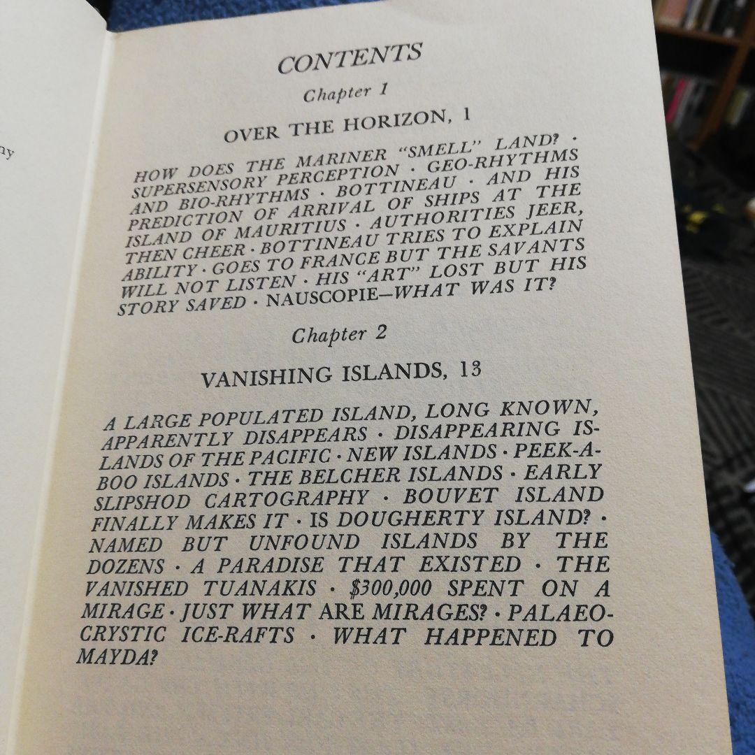 洋書 INVISIBLE HORIZONS by Gaddis