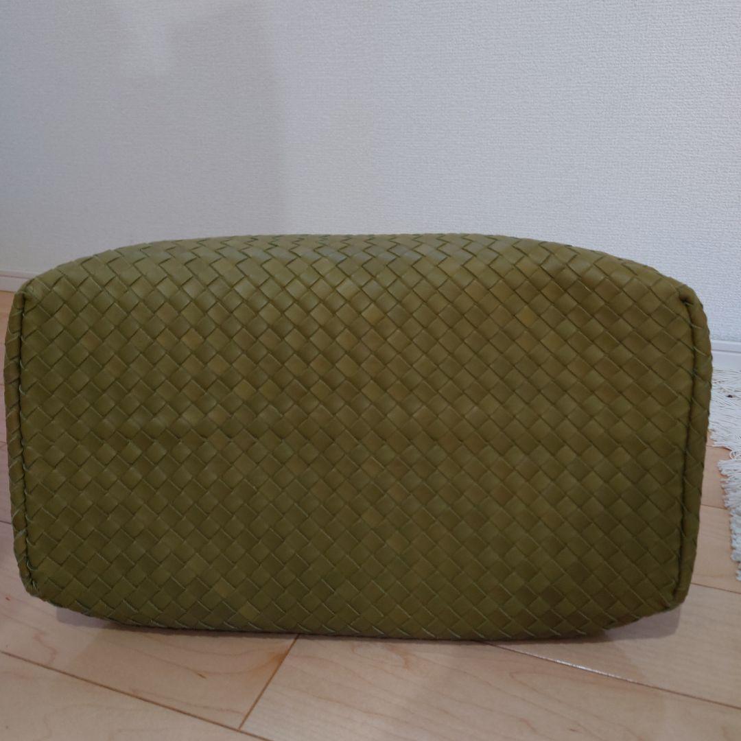 BOTTEGA VENETA イントレチャート　トートバッグ