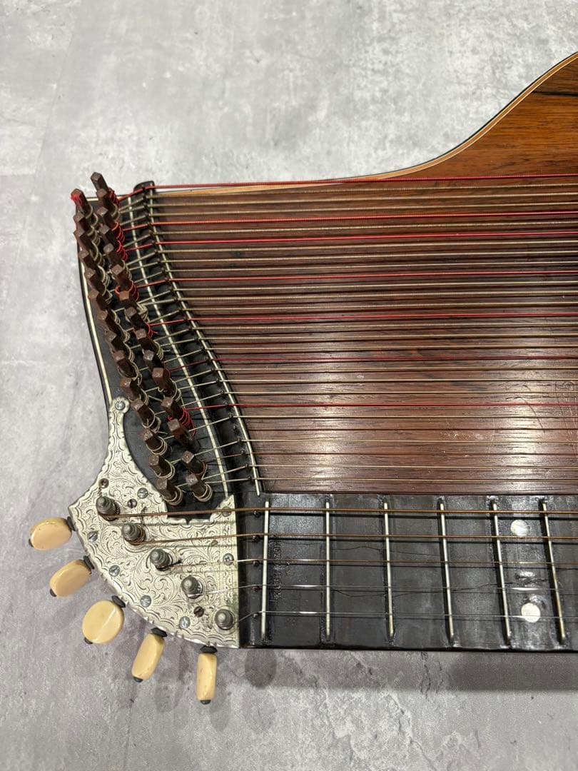 チター ツィター 弦楽器 Karl Kiendl WEIN