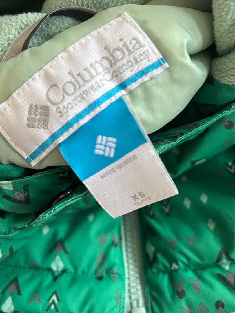 美品❣️Columbia 子ども用スキーウェアセットXS