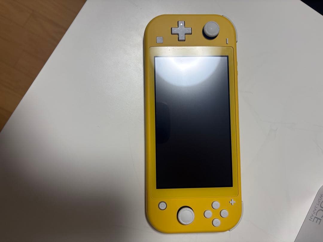 タイムセール！Nintendo Switch Lite イエロー 本体 充電器付