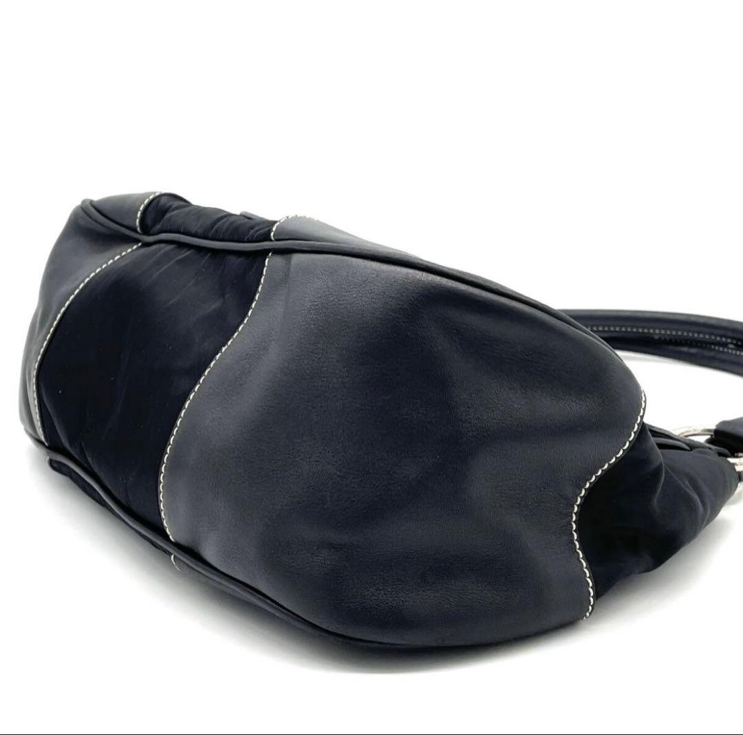 美品 PRADA プラダ レザー ベルトバッグ ハンドバッグ ブラック