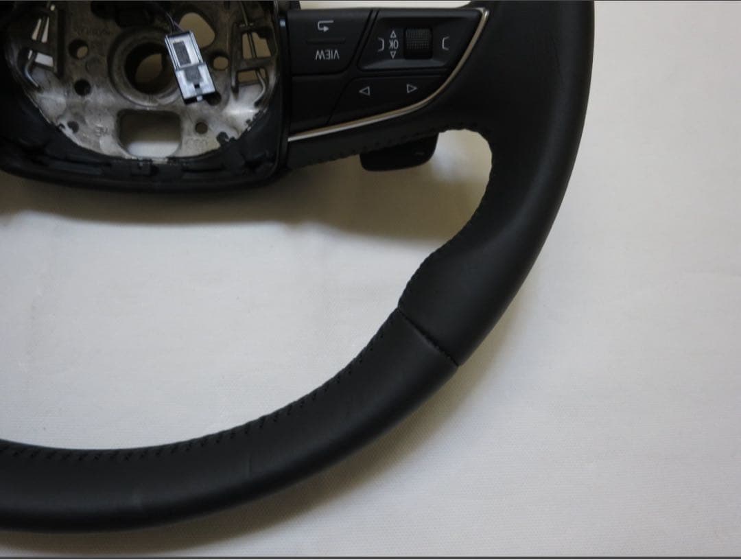 アウディ 純正 内装パーツ インテリア部品 パドルシフト付　低走行車取外し