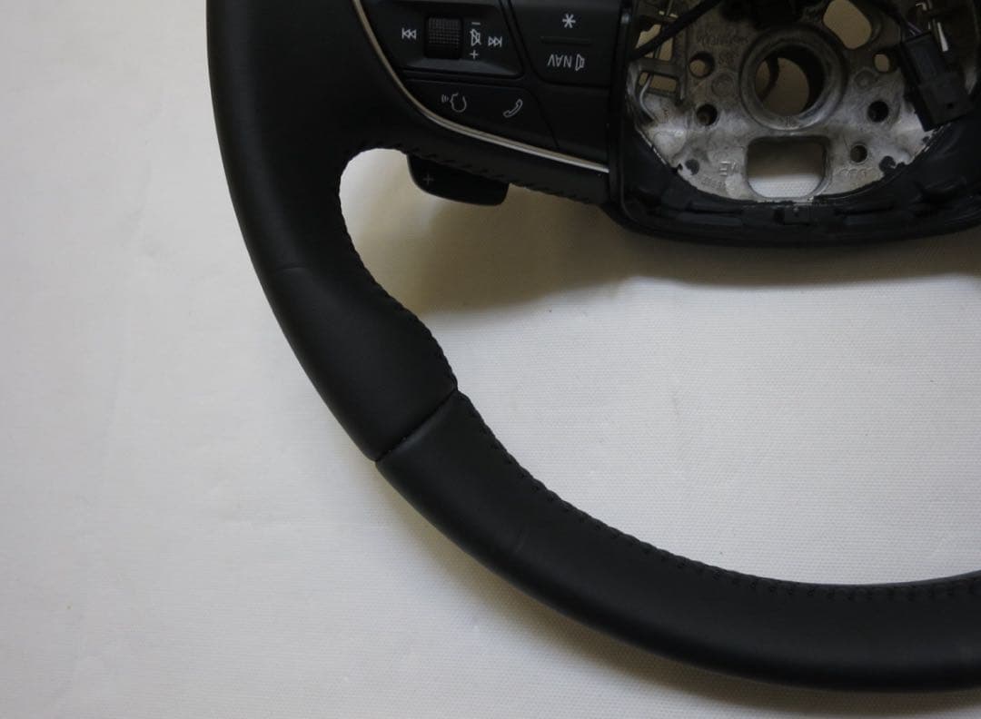 アウディ 純正 内装パーツ インテリア部品 パドルシフト付　低走行車取外し