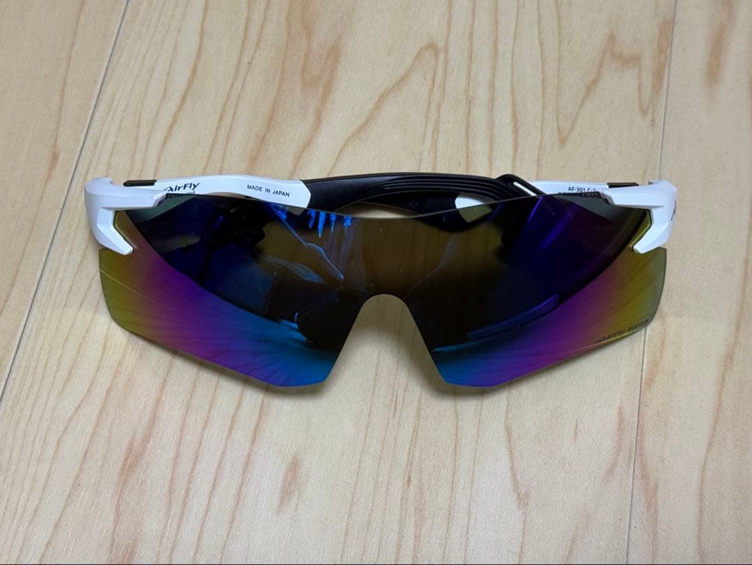AirFly スポーツサングラス ホワイト/ブラック AF-301
